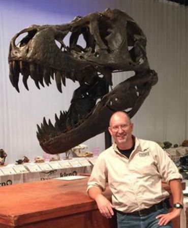 Dinosaur George Bio | Dinosaur George Company