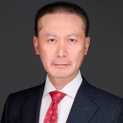 Edward T. Kang Headshot