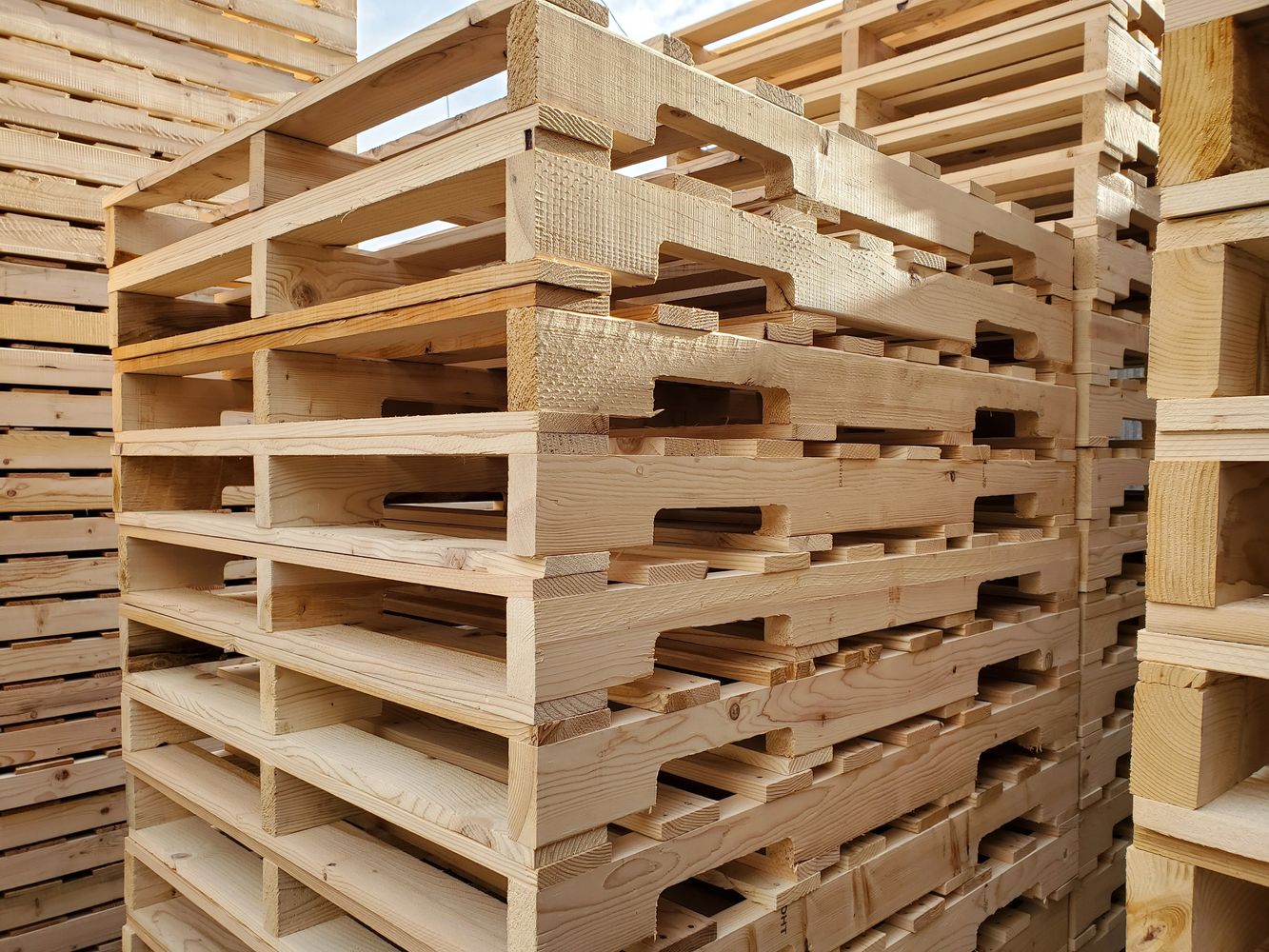 Century Pallets - Pallet Supplier, Wooden Pallets, Pallets for Sale