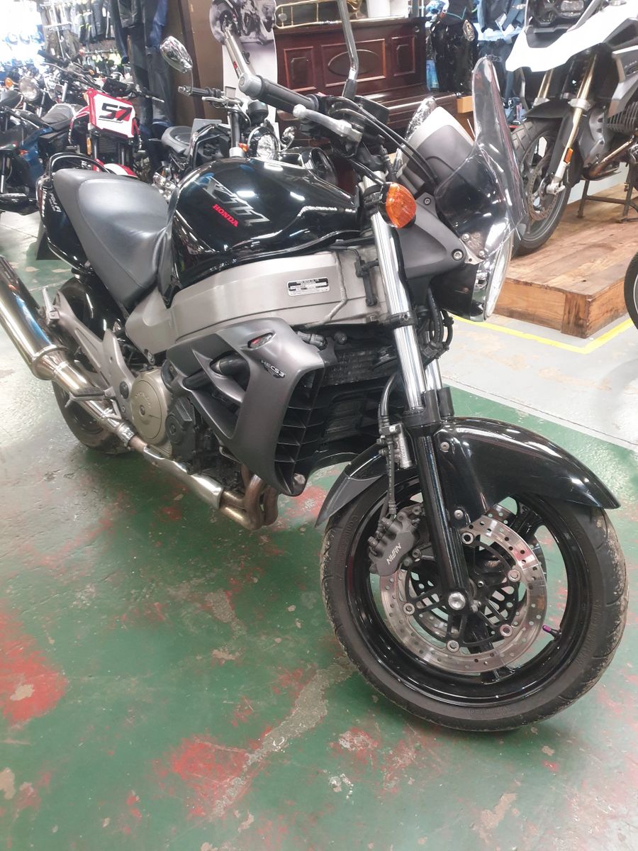 Honda X11