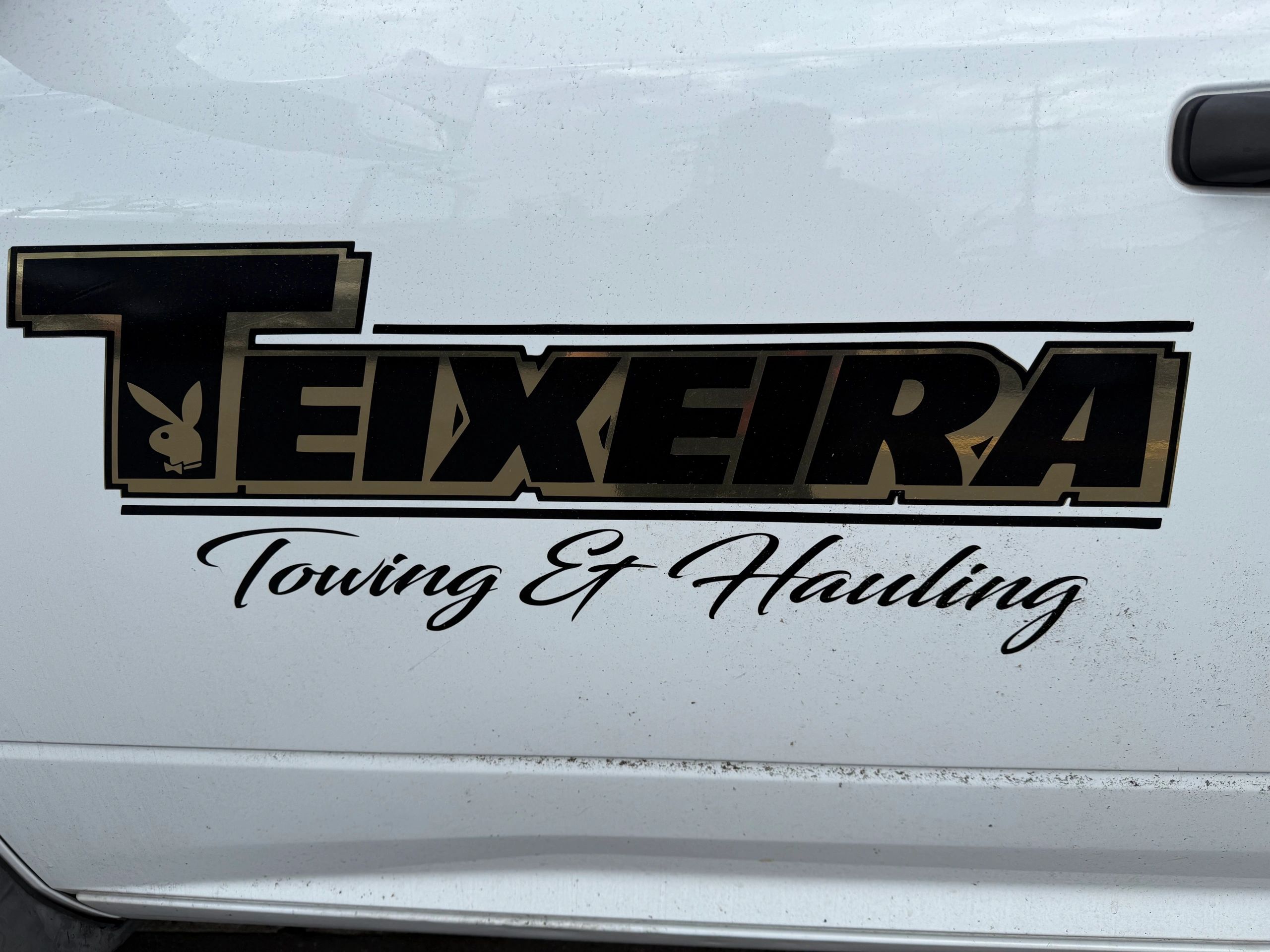 Teixeira Towing and Hauling logo