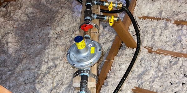 Gas manifold 