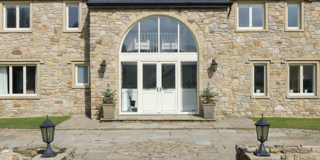 Steel look windows | Windows in the Lakes