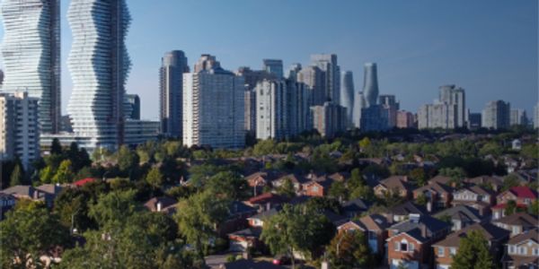 Mississauga skyline, near our top-rated mobile car detailing. 