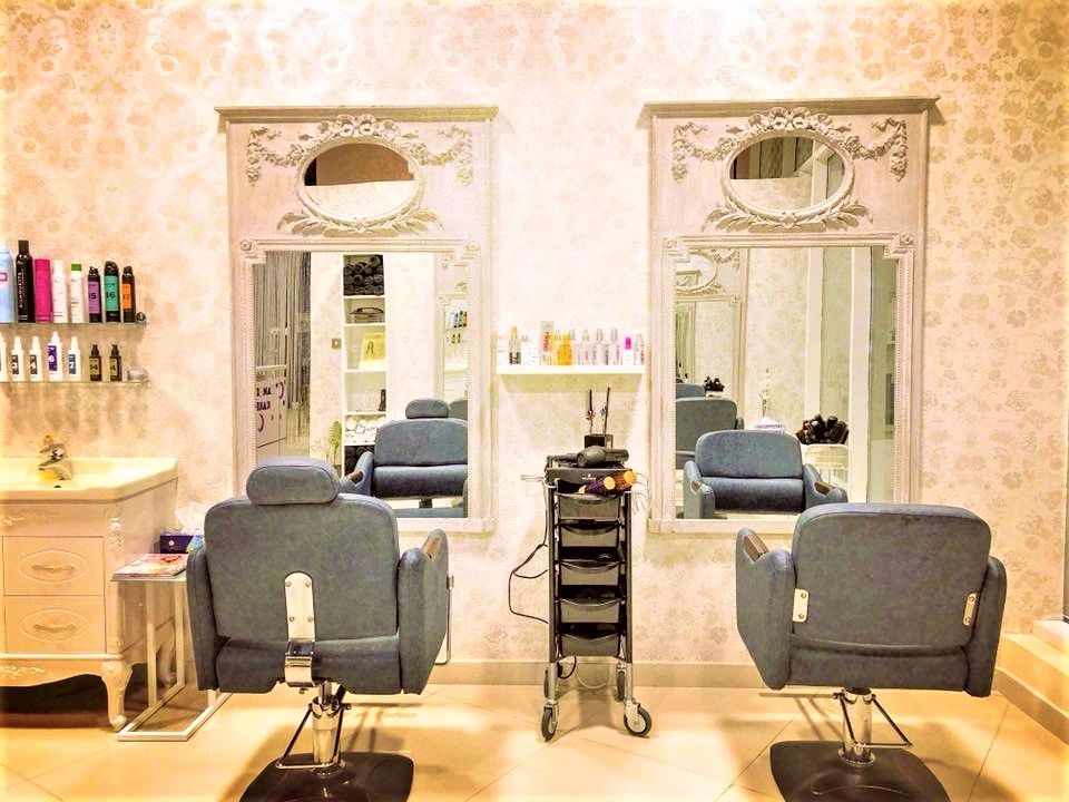 SALONS IN SILICON OASIS