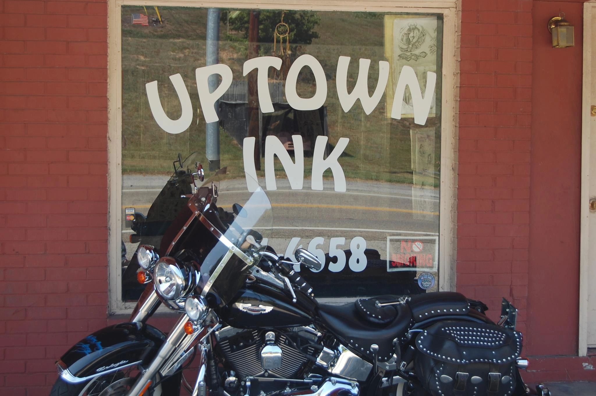 Uptown Ink — tattoo shop in Oliver Springs, TN — photo 1