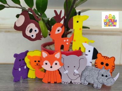 Jungle finger puppets 