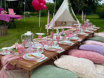 Tea party picnic