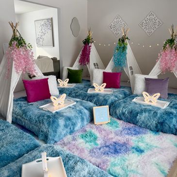 Sleepover tent - butterfly theme