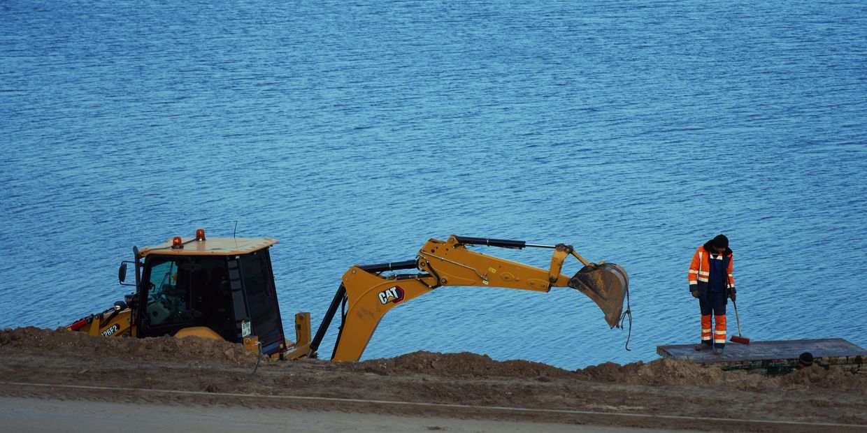 Genesis, Elisha, float hose, Revelation, marine excavation, dredging operations, subsurface infrastructure 