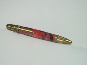 Knights armer pen in antique brass with a resin barrel.