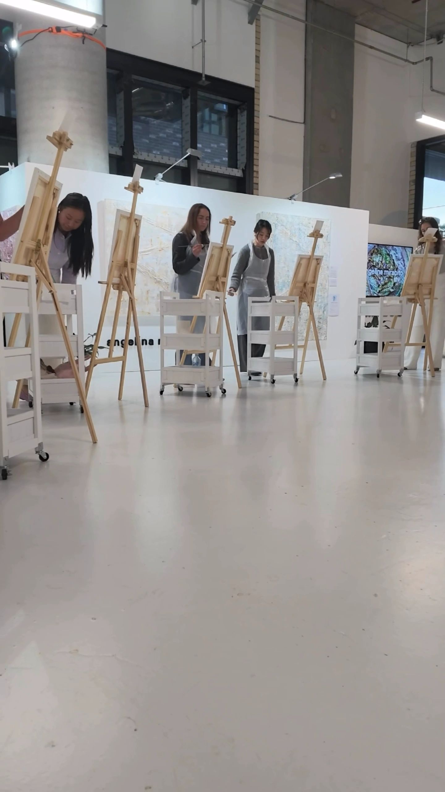 https://img1.wsimg.com/isteam/ip/ca9b5edb-5b0f-41ca-9511-d9083174e824/thumbnails/thumbnail-abd387e9-a2c7-4c3d-9f4e-c113de7e432c.png