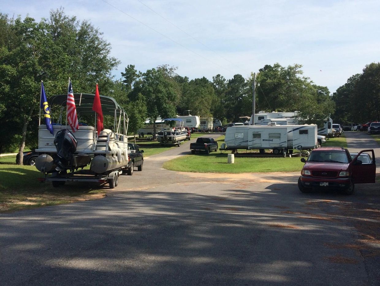 Camp Delta RV Park and Cabins Rv Park Stockton, Alabama