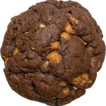 Dark chocolate, fudge and peanut butter cookie
