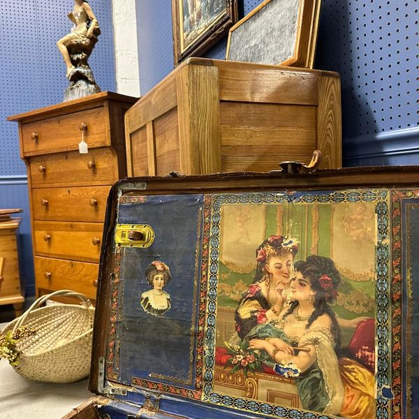 New Oxford Antique Center