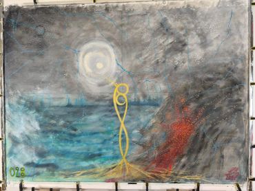 Abstraktes Kunstwerk mit gelber Figur, Meer und Mond.