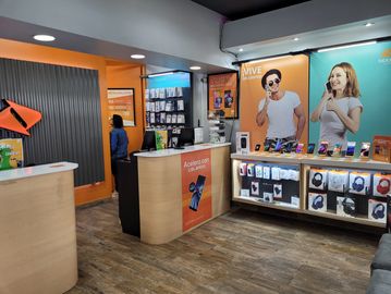 Boost Mobile Norte Shopping Center