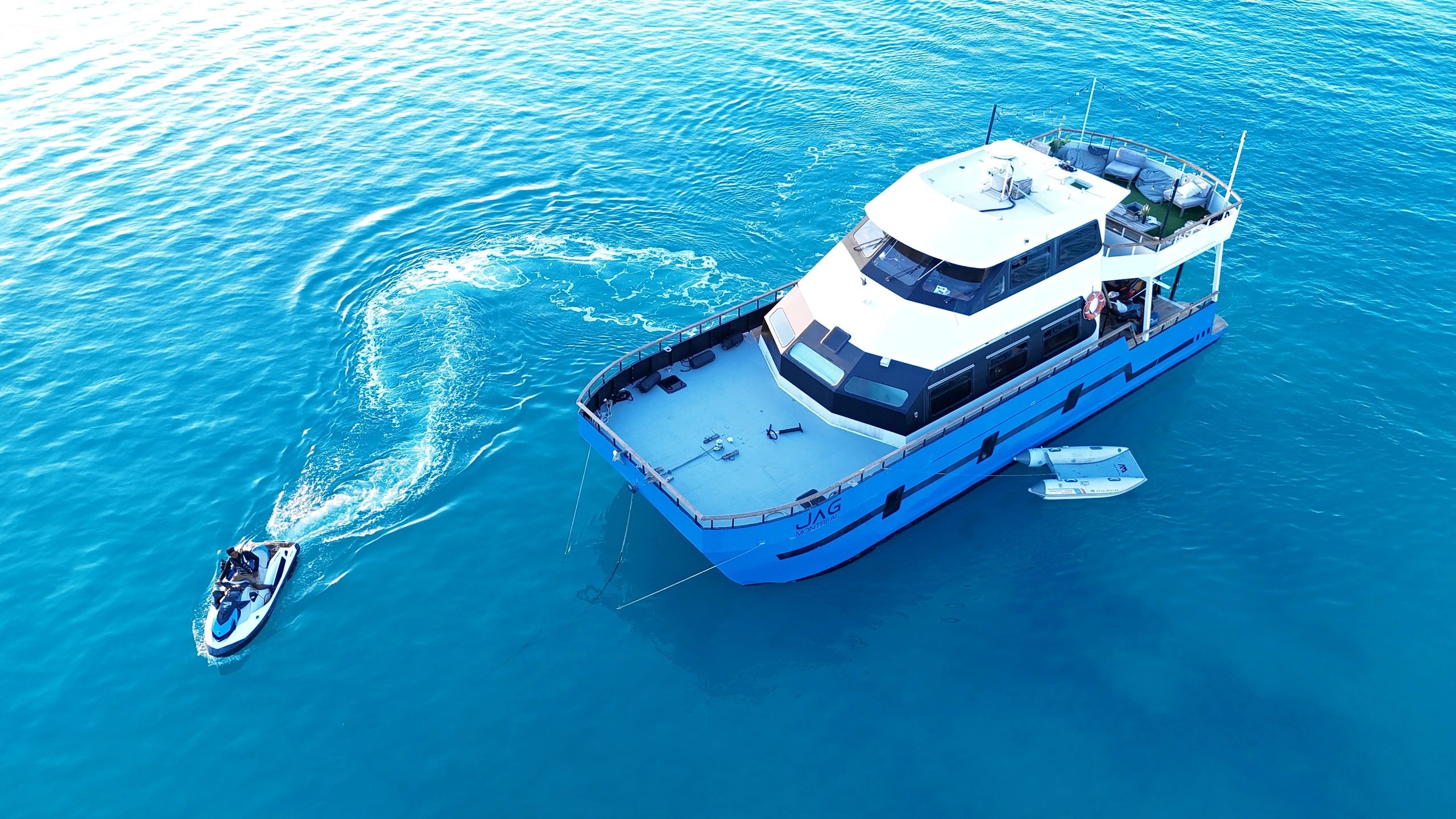 Jet Ski Rentals in Turks and Caicos | Saphire Blue