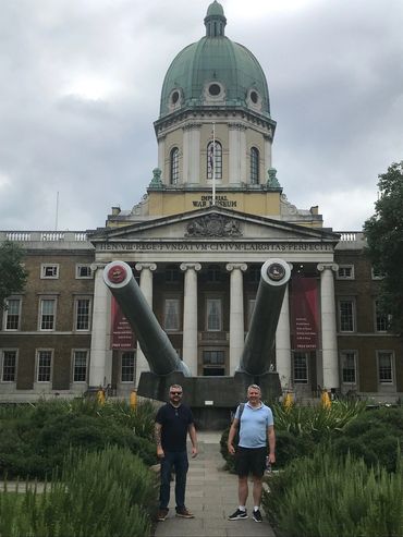 Black Cab Tours London - family tours-  historic guided tours sight seeing taxi tour private tour wa