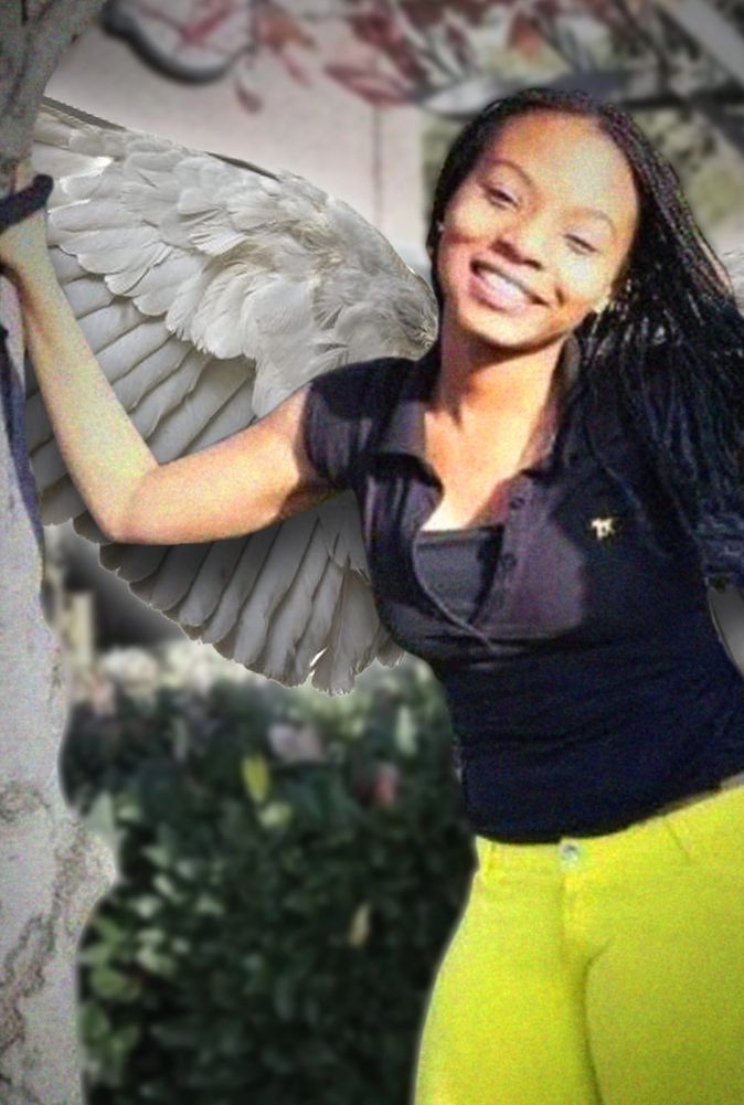 Angel Briana with her wings