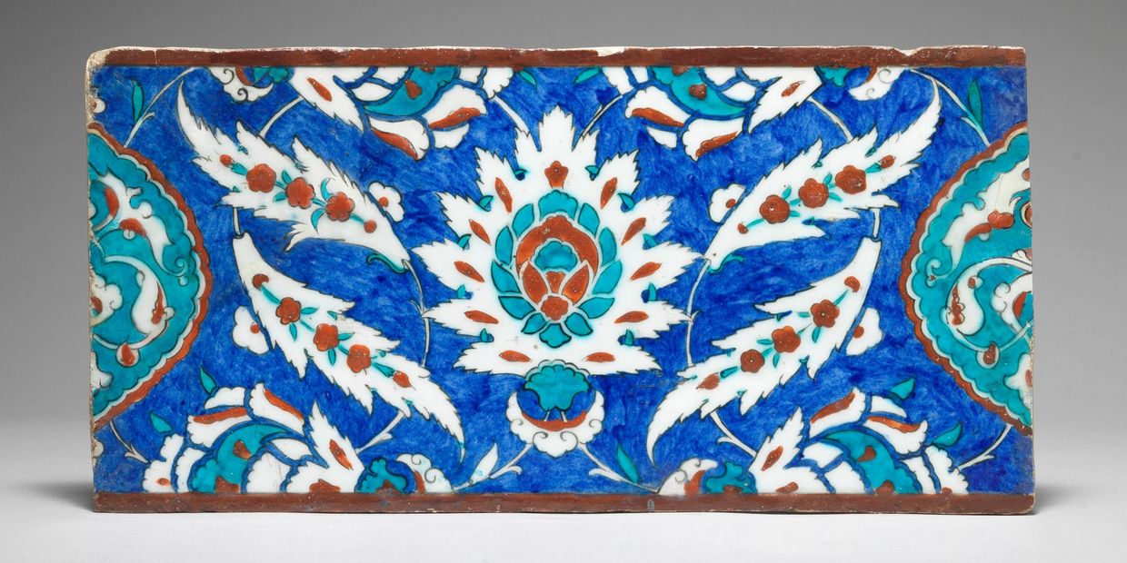 Iznik border tile from the Library of Sultan Ahmet III