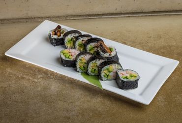 Salmon Skin Roll / California Roll