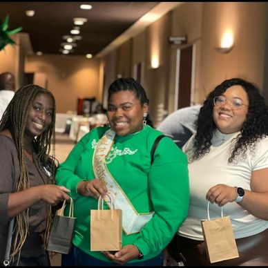 We had every fragrance that these ladies wanted 💪🏽