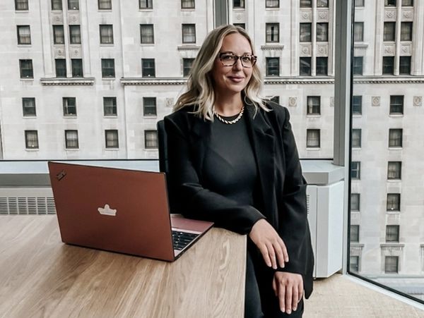 Lynn Charlton Business Solutions, Front Street, Toronto, Ontario, Canada