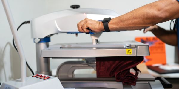 DTF Custom T- Shirt Heat Press