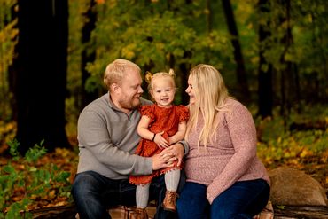Minnesota maternity and family photo session
