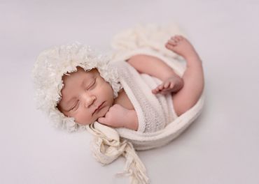 Isanti newborn photography studio