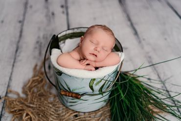 Minnesota newborn photography studio
