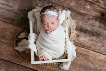 Coon Rapids newborn photographer