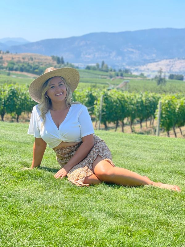 Indy’s Glow with spray tan from Tsawwassen 