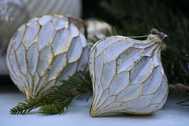 Raz Imports White and Gold Textured Finial Christmas Ornaments have the look  hand-carved with gold.