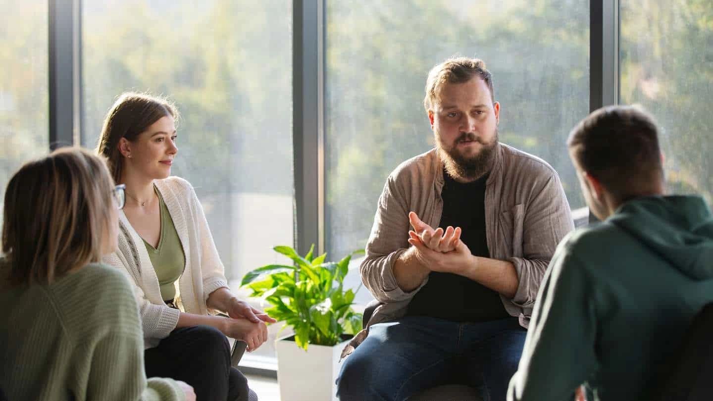 Importance of Support Groups in Substance Abuse Recovery