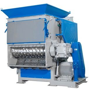 Robust shredder for first pass size reduction 