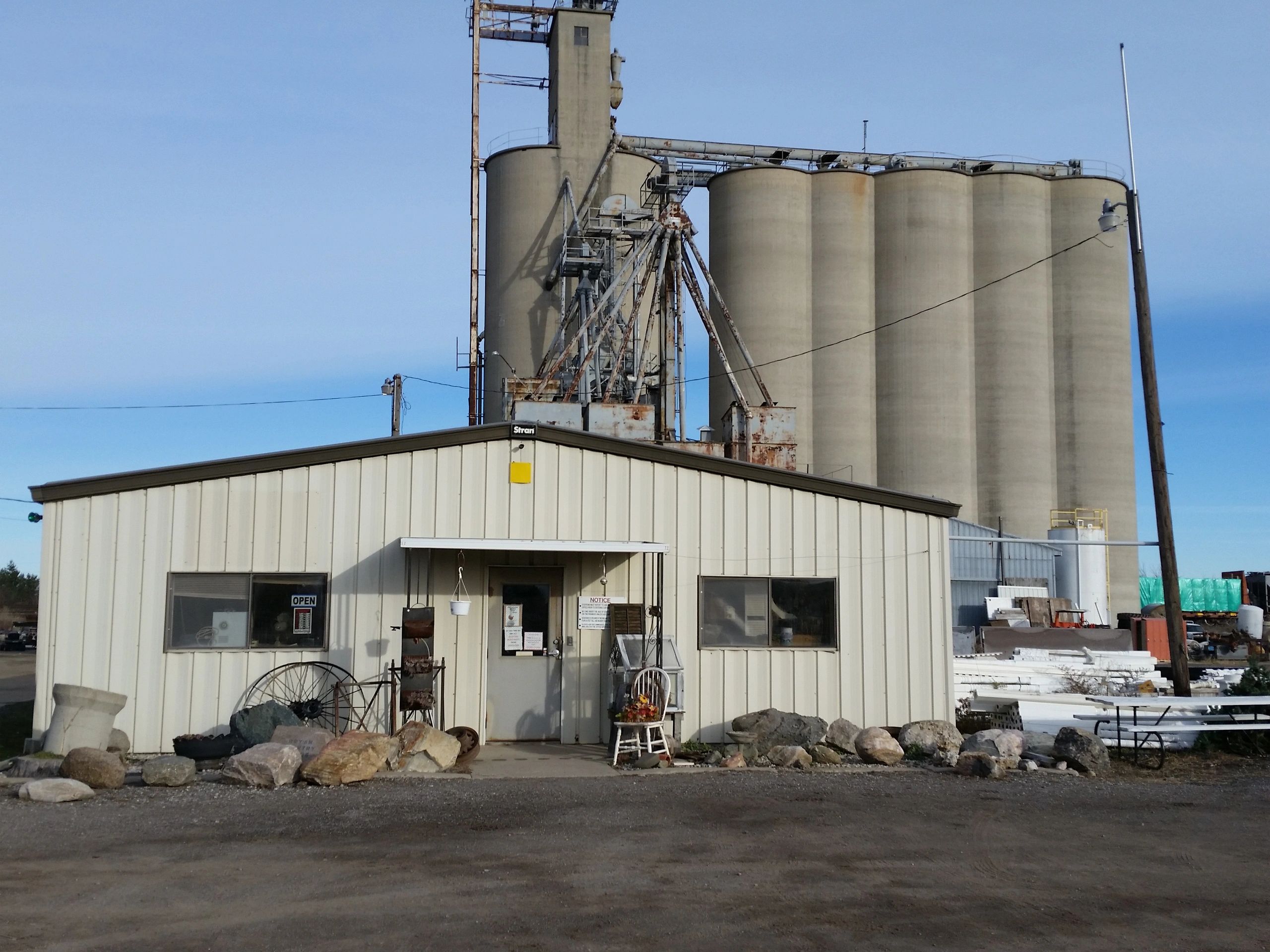 Oberlin Farms Demolition and Recycling LLC Demolition, Salvage