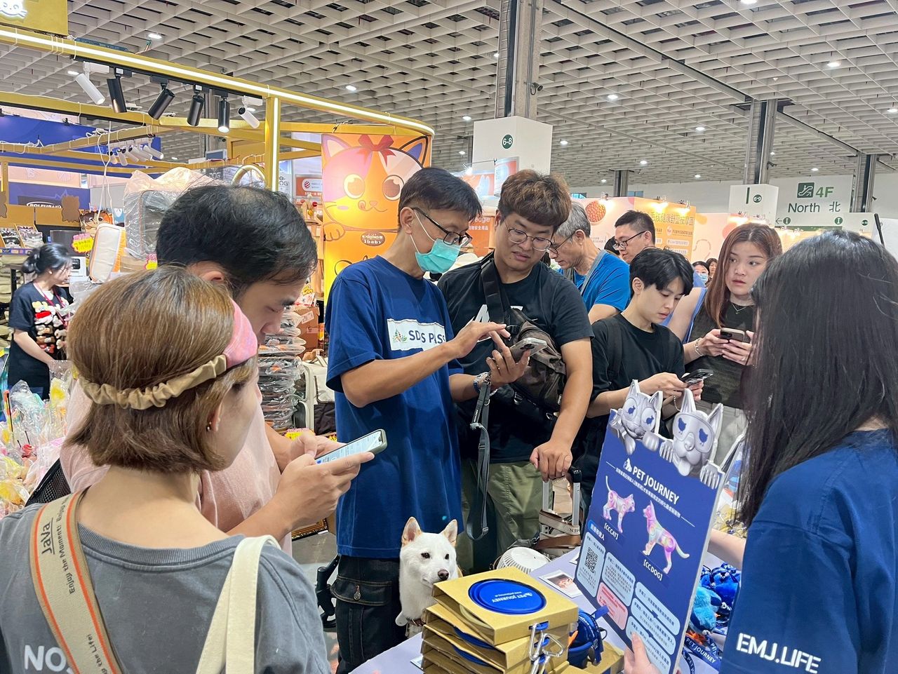EMJ.LIFE四天寵物展創新互動模式 打造情感與信任雙引擎永續生態
