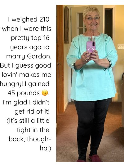 Woman shares weight gain story with a smile, wearing a turquoise top and black leggings.