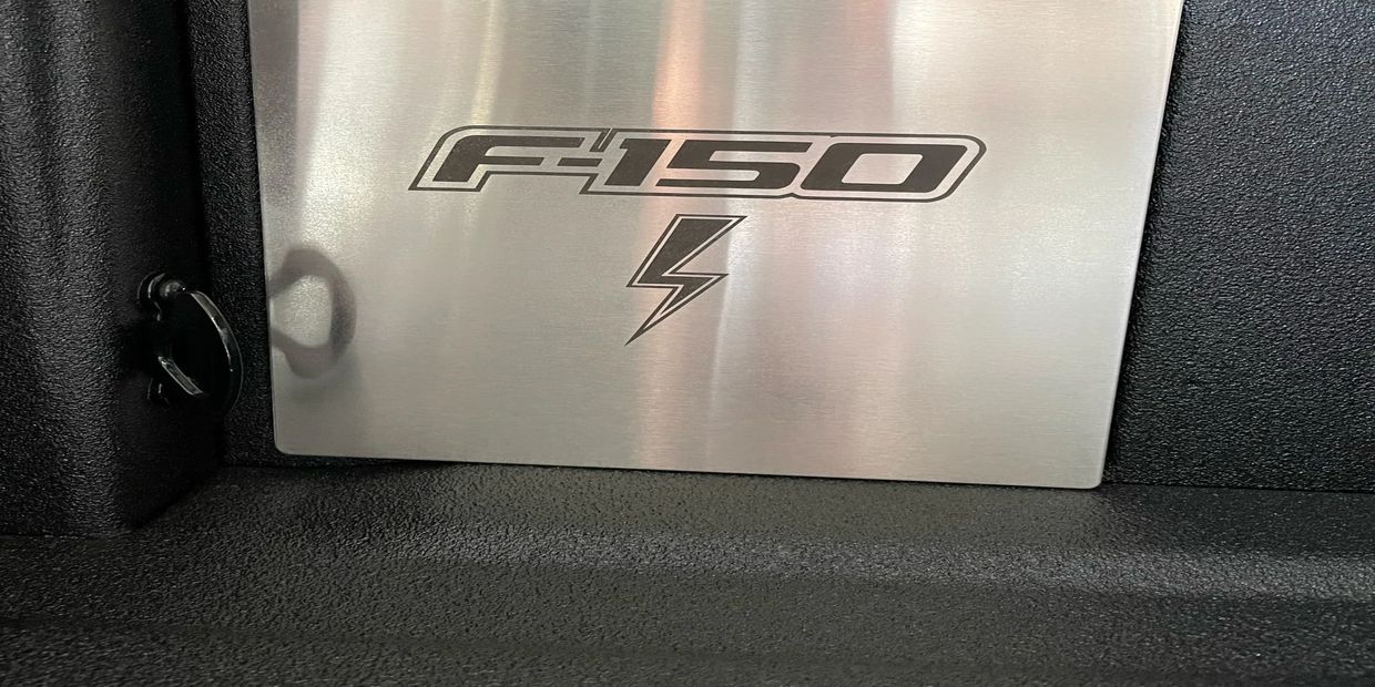 Ford Accessory/ Truck Accessory Pro Power OnBoard Cover