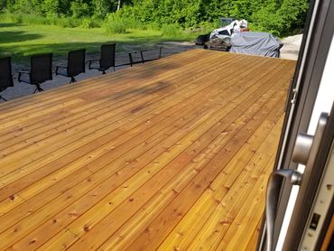 Cedar deck with no railing