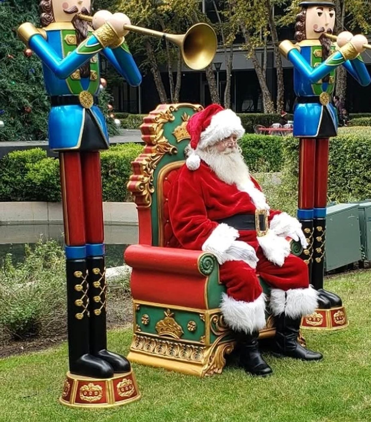 Santa Claus Suit Rentals  in Dallas DFW