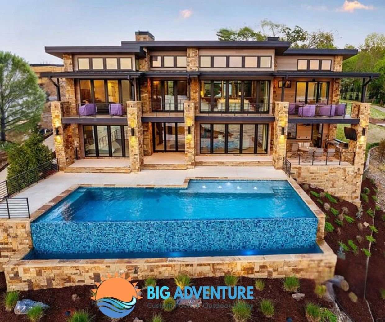 Custom Luxury Pool with negative edge spillover on Lake Hamilton, Hot Springs Ar.