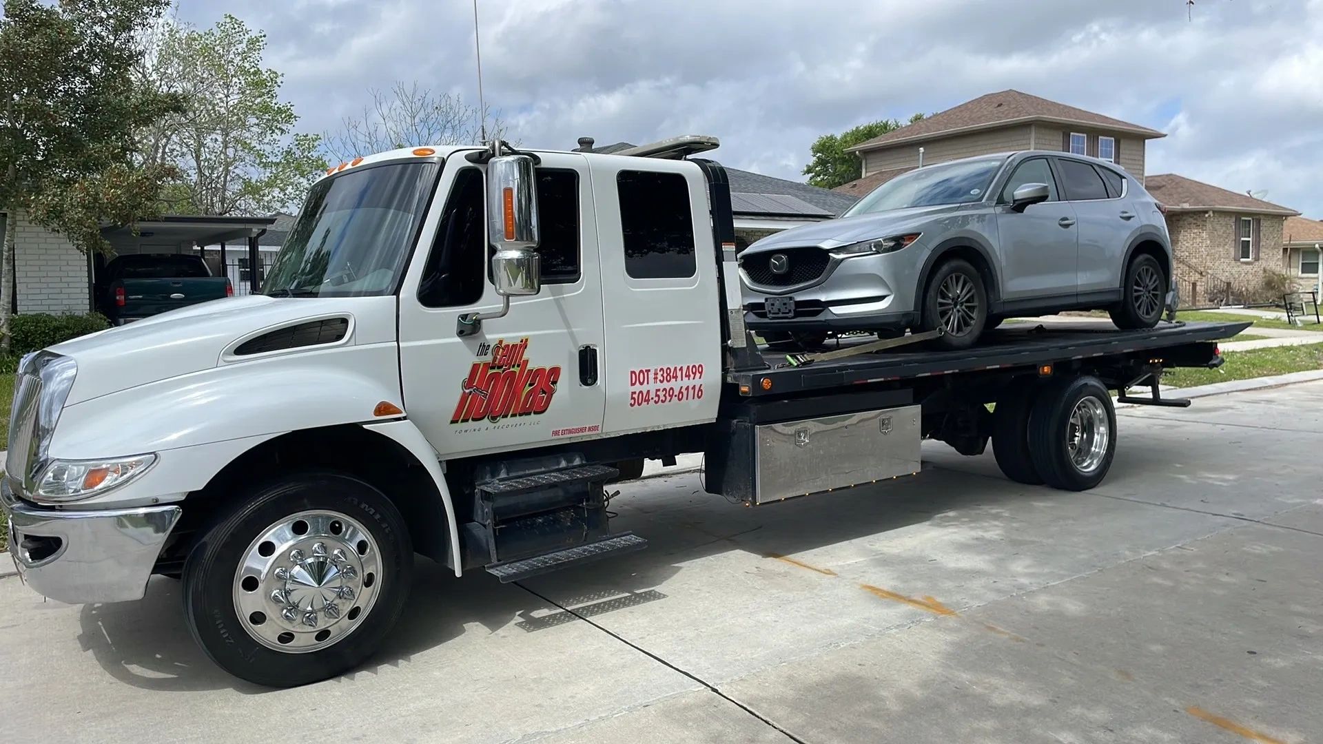 the-legit-hooka-s-towing-and-recovery