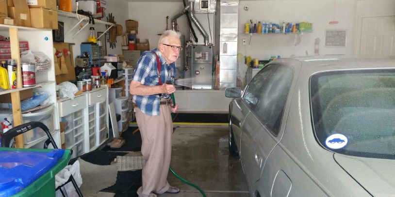 Helping a senior manage and maintain independent living in his own home in Tucson, Az.