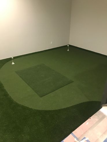 Golf Simulator Room  Foresight Trackman Uneekor