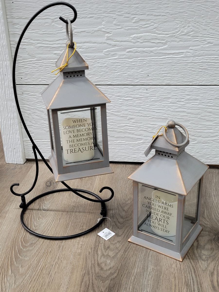 Lantern stand deals