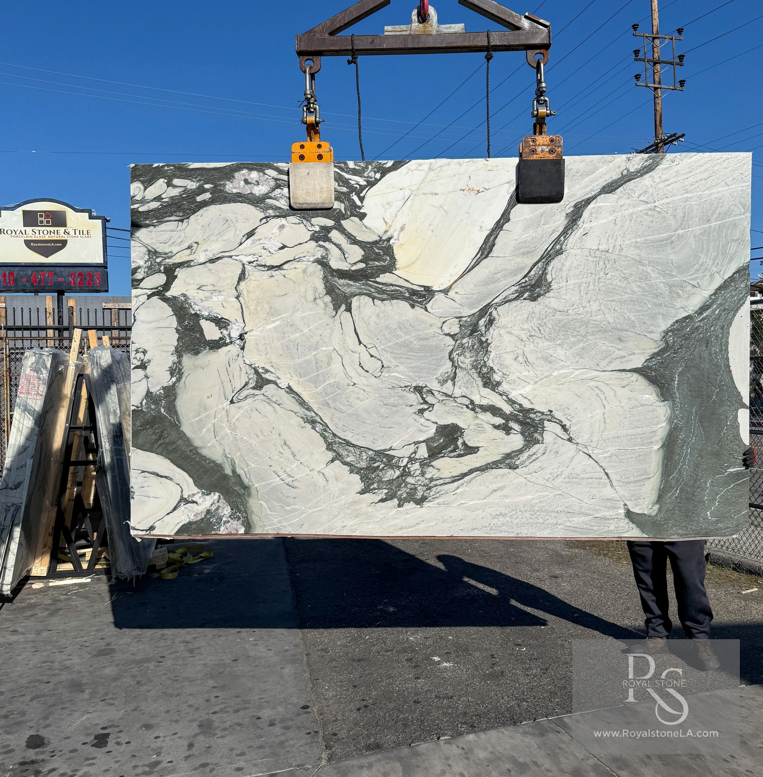 2cm Calacatta Emerald Picasso  MAN4689  Marble Honed Finish 78x119