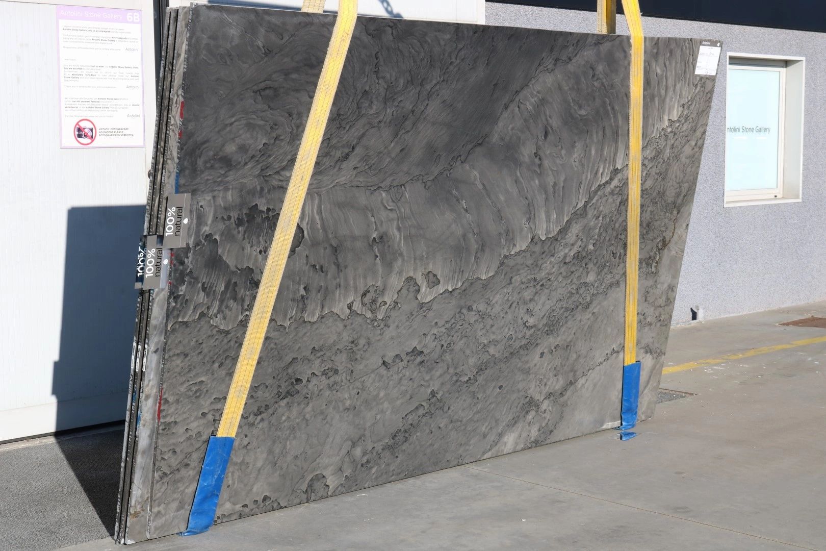 Antolini Metal Grey Quartzite slabs in Los Angeles